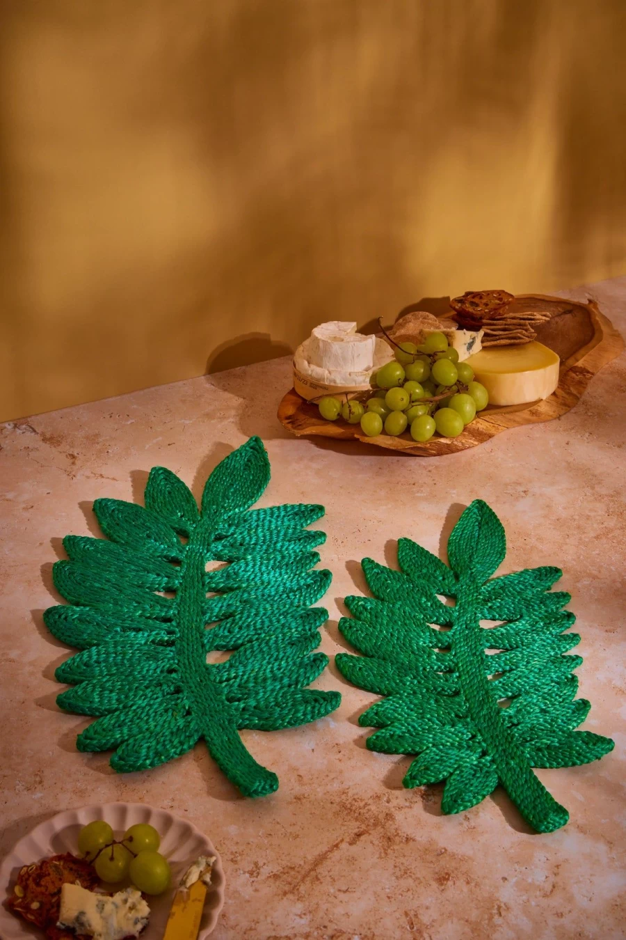 The Jacksons Green Fern Placemat - Natural Leaf Design Eco-Friendly Table Setting