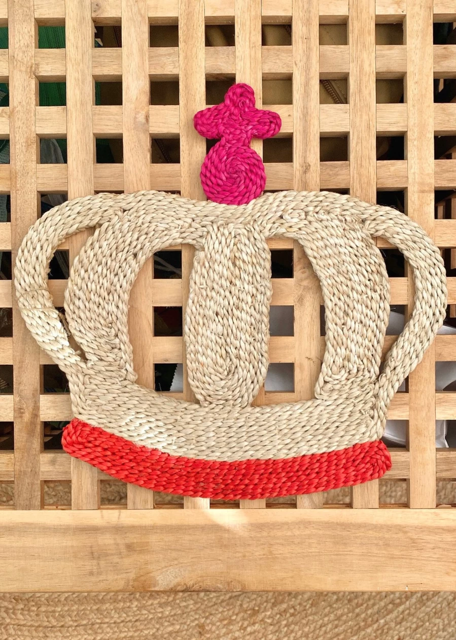 The Jacksons Red Crown Placemat - Elegant Dining Table Decor