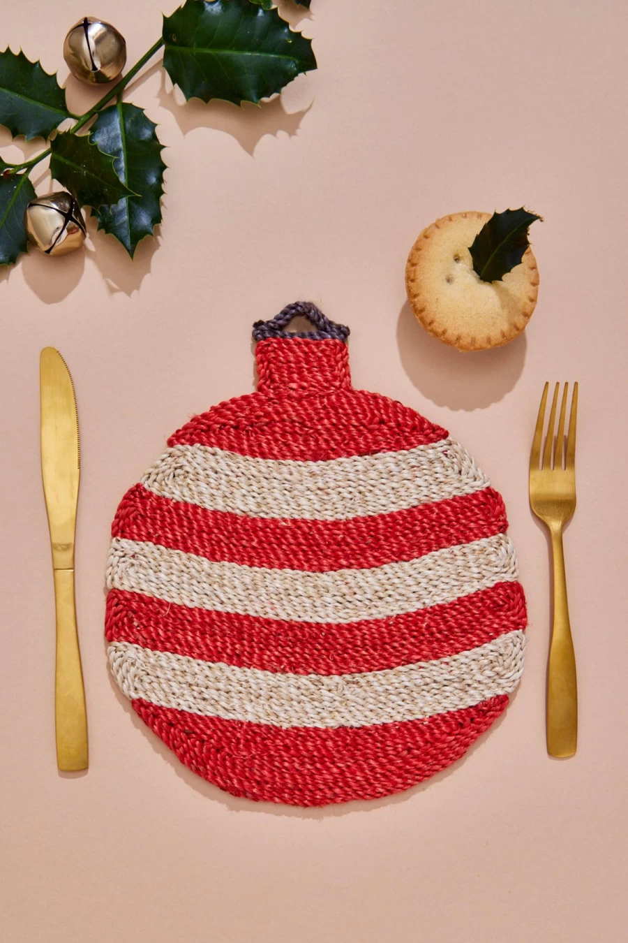 The Jacksons Red Stripe Christmas Bauble Placemat - Festive Holiday Table Decor