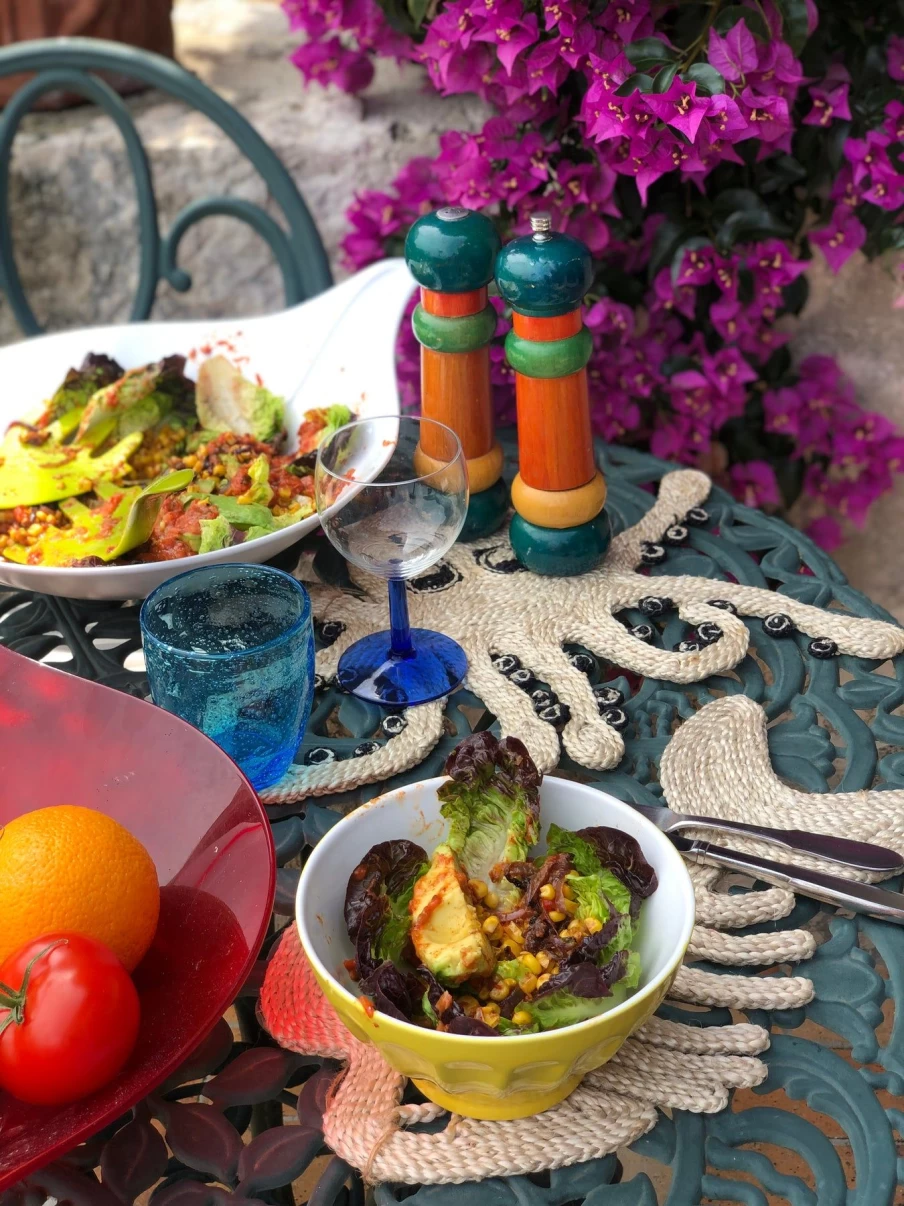 "The Jacksons Natural Fish-Themed Placemat – Eco-Friendly Dining Table Decor"
