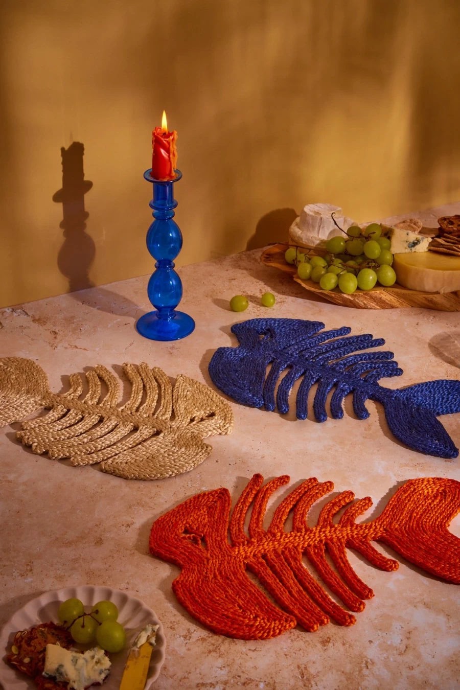 "The Jacksons Orange Fish Design Silicone Placemat – Non-Slip & Waterproof Dining Table Mat"