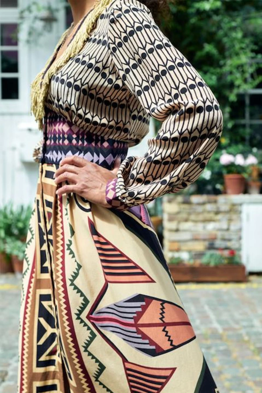 Volantis Women's Native Dress - Stylish & Authentic Wagon Design