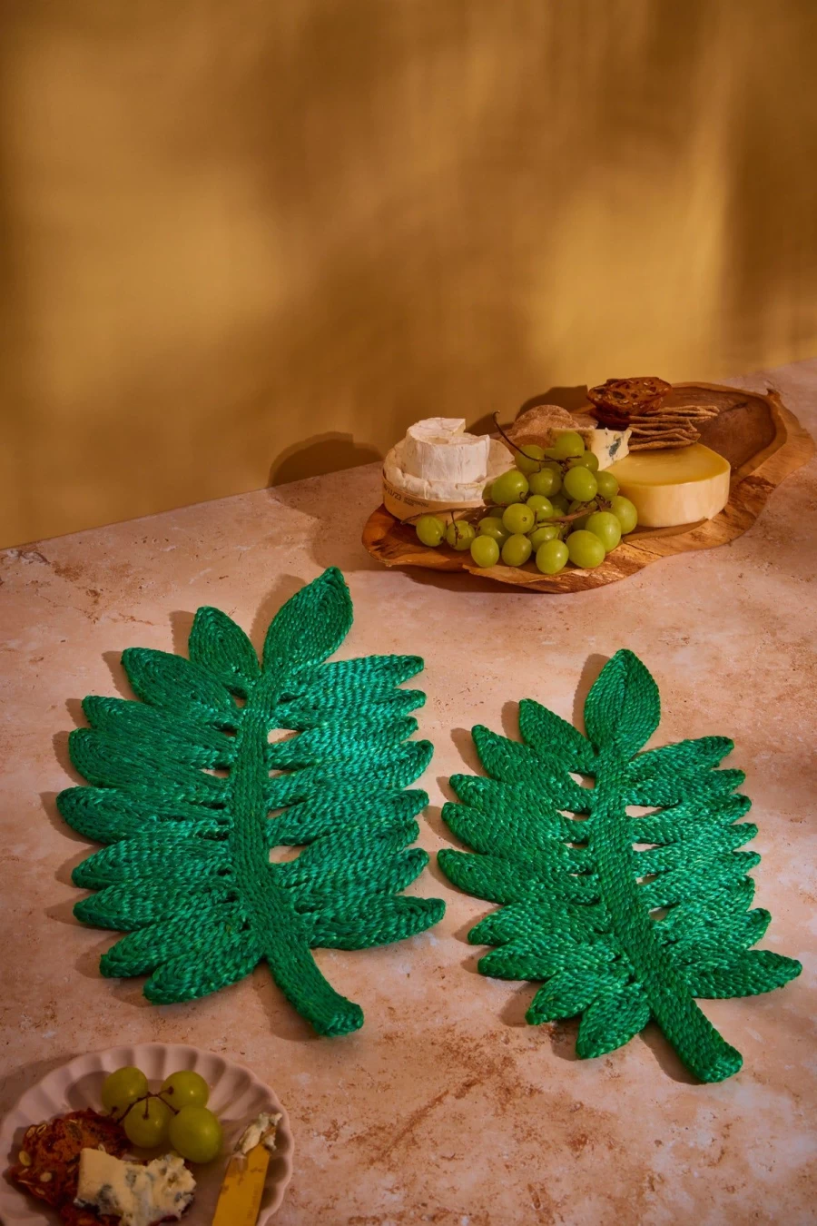 The Jacksons Green Fern Placemat - Natural Eco-Friendly Table Decor
