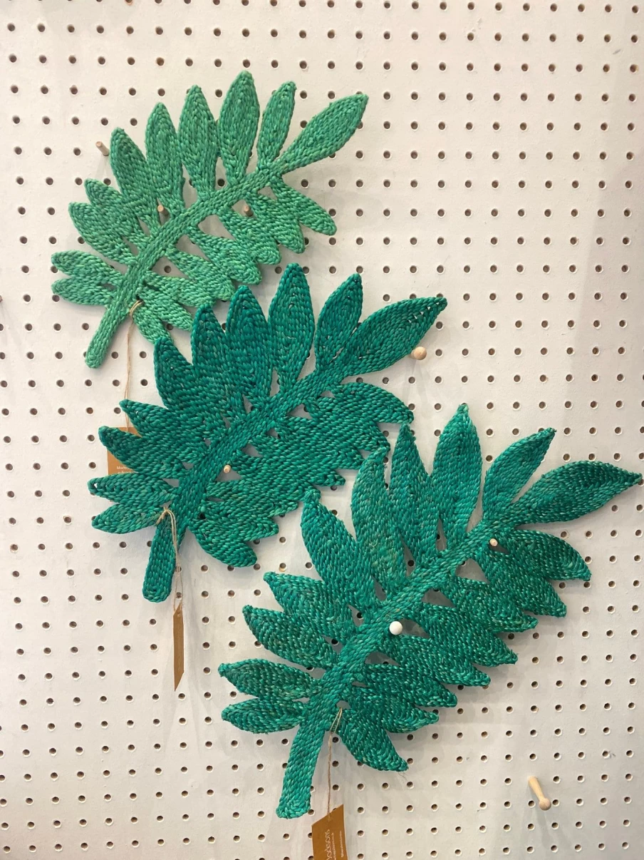 The Jacksons Green Fern Placemat - Natural Eco-Friendly Table Decor